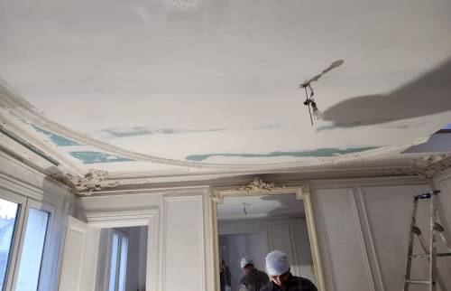 reprise des moulures suite à l'ouverture