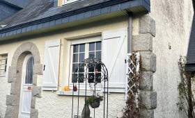 Aperçu extérieur des fenêtres et portes après rénovation maison