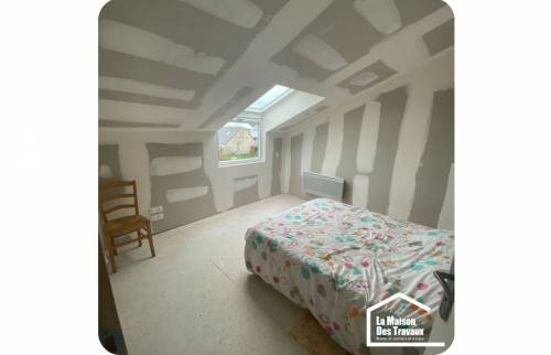 Chambre dans les combles 