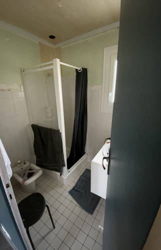 Salle de bain avant travaux 