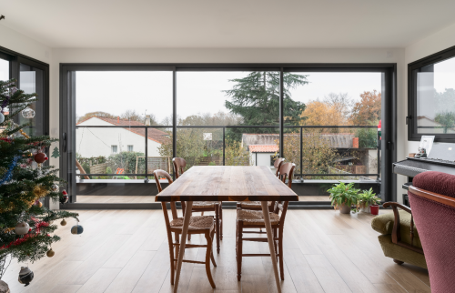 Surélévation de 20 m² aux Sorinières en Loire-Atlantique et création d'un toit terrasse