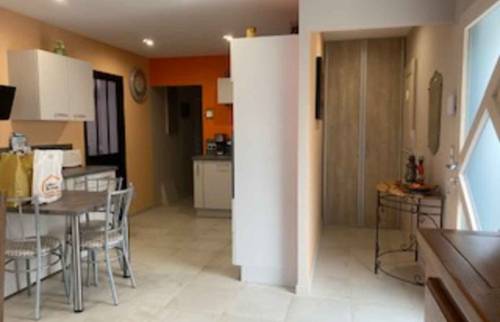 Salon sur SAINTES