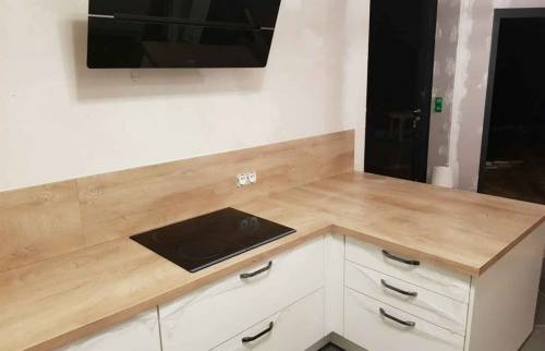 Rénovation de la cuisine d'une maison entièrement rénovée à Sarzeau (56370)