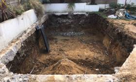 Terrassement à 1,5 mètres pour accueillir la piscine - Nantes 44
