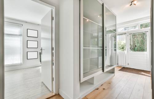 Création d'un dressing sur mesure dans une maison à Arcangues