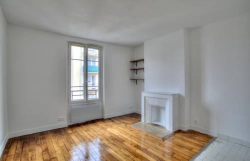 Salon rénové dans un appartement à Versailles Saint Louis