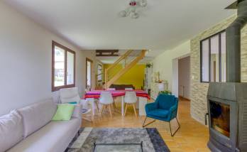 Vue d'ensemble de la nouvelle pièce de vie 