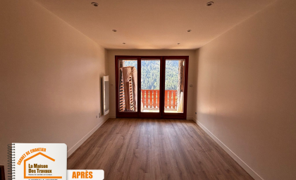 Techniques de rénovation studio, Studio avant-après rénovation, Rénovation studio étapes, Réhabilitation studio alpin, Studio rénové isolation thermique, Travaux de rénovation détaillés,