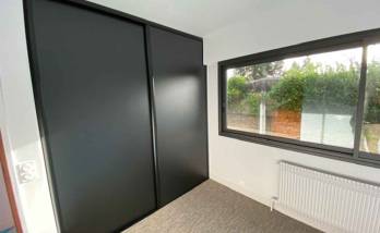 Création d'une dressing sur-mesure à Deauville