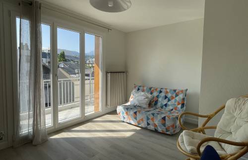 Salon peint en blanc : lumineux ! 