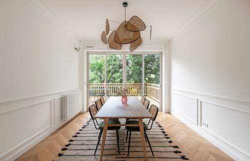 Salle à manger rénovée à Chaville : Élégance et modernité