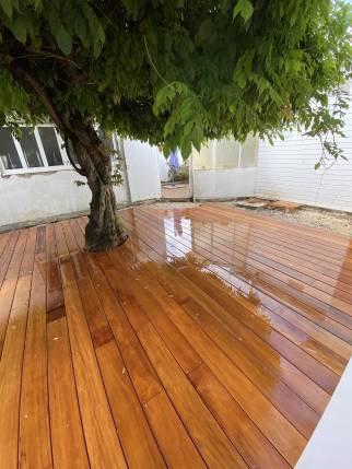 Création d'une terrasse sur mesure en bois