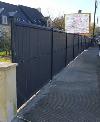 Clôture rénovée à Saint-Nazaire