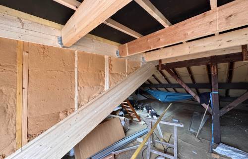 Rénovation de maison au sud de Nantes avec isolation de toiture et création de lucarne