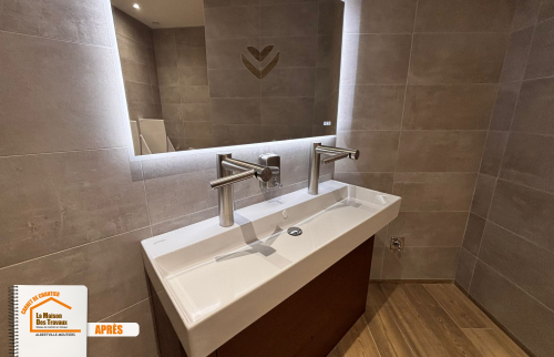 Rénovation toilettes Méribel, Carrelage personnalisé montagne, Toilettes design ski, Artisan rénovation Alpes