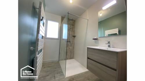 La Maison Des Travaux Vannes Sarzeau rénovation de salle de bain