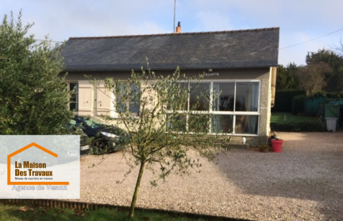 Rénovation à Lure près de Vesoul. Transformation d’une maison avec véranda en cours. Projet mené par La Maison Des Travaux - Agence de Vesoul.