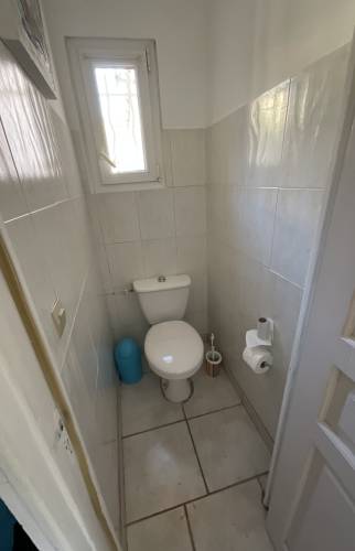 WC avant 