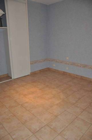 Chambre d'enfant 1 avant travaux de rénovation de chambre - Brie-Comte-Robert 77170