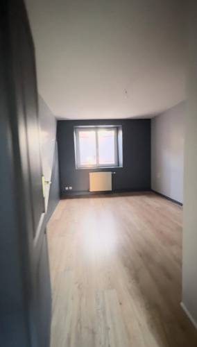 Chambre avant travaux de rénovation intérieure - Cholet 49300