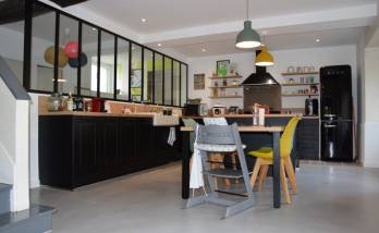 Pose de verrière d'atelier cuisine Libourne