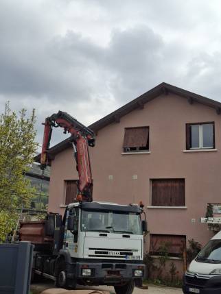 Isolation extérieure de toiture par sarking en cours - Lagnieu 01150