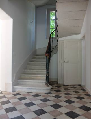 Ecully (69130) : rénovation d'un escalier en pierre / vue d'ensemble