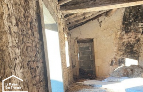 AVANT salon avant la réalisation des travaux