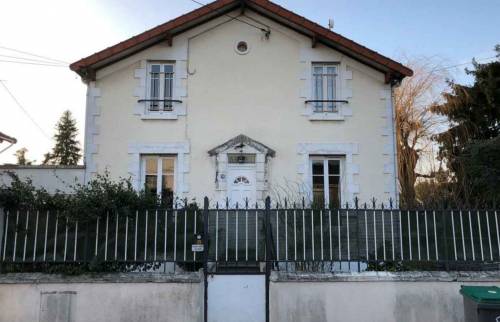 Maison avant pose de l'ITE (YERRES 91330)