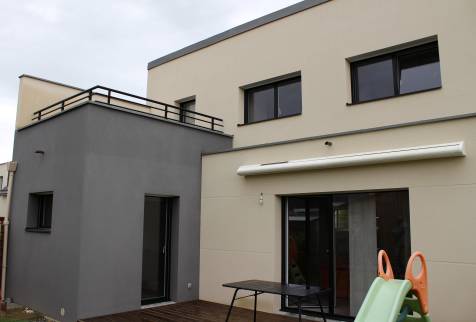 Avant et après surélévation de maison Chaponost