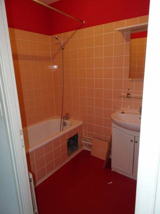 salle de bain avant rénovation