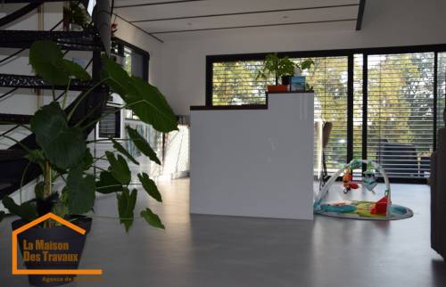 Revêtement de Sol en Béton Ciré gris foncé