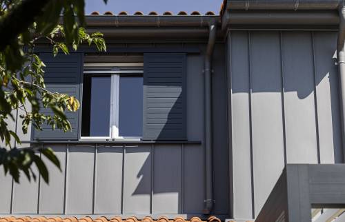 Bardages alu à joints debouts