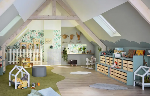 Chambre d'enfant sous combles