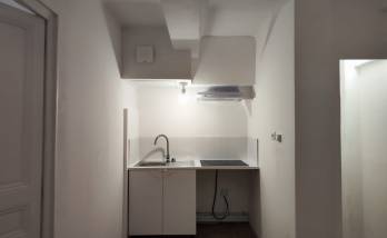 Nouvelle cuisine après rénovation appartement 25 m² (13000)