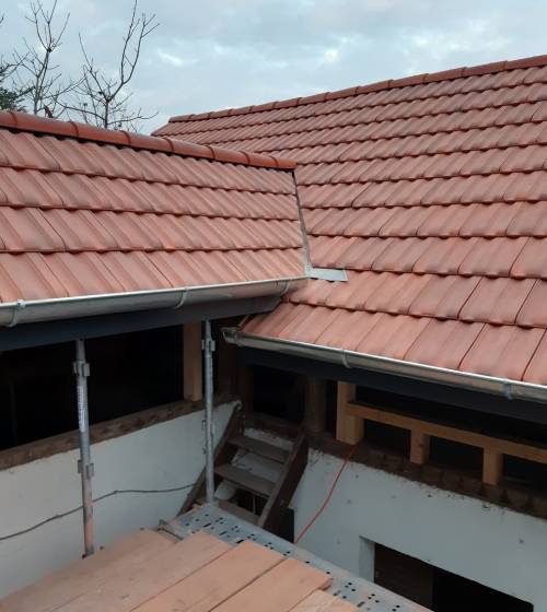 Rénovation de toiture à Village Neuf