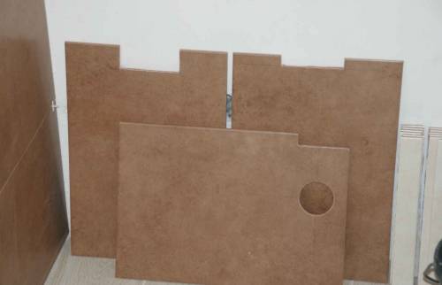 Pose des faïences avec découpes