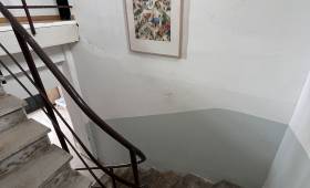 Rénovation murs et plafond escalier