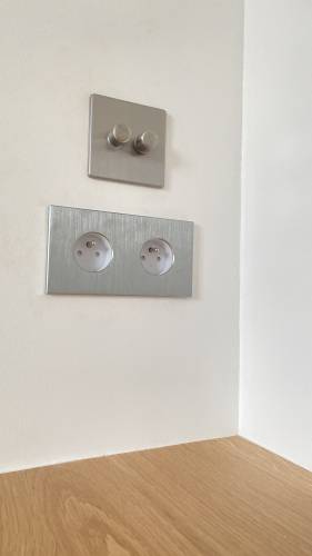 Ajout de prises et variateurs à à Vichy