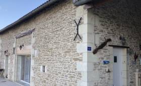 rénovation façade longère en pierre et pose nouvelles menuiseries - Meaux - 77100 -