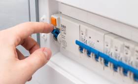 Remise aux normes électriques pour cette demeure des années 50 à Jatxou - 64480 -