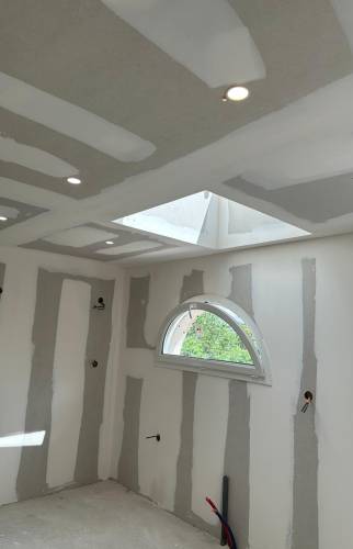 Extension de maison : faire entrer la lumière et créer un nouvel espace de vie 6