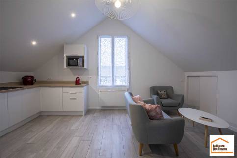 Aménagement de comble en deux-pièces indépendant (Brunoy 91800)
