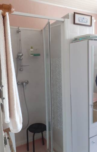 Installation douche à l'italienne avec porte coulissante - Cergy - 95000 -