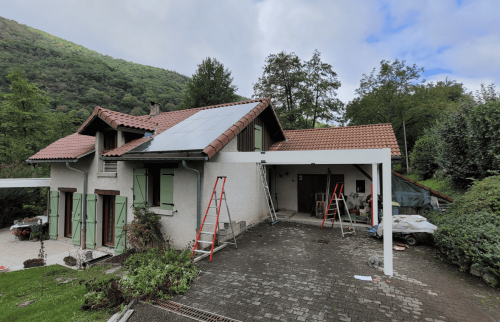 Un carport aluminium pour deux voitures à Pommiers-la-Placette 5