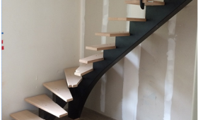 construction d'un escalier avec limon central - Aix-les-Bains (73)  