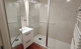 Salle de bain rénovée - Nantes Orvault 44