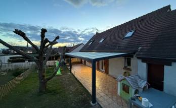 Pergola aluminium et polycarbonate