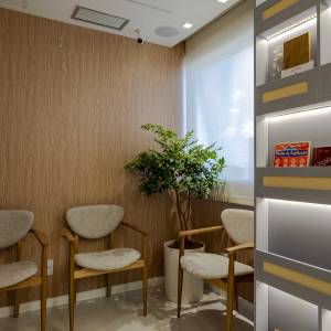 Aménagement intérieur cabinet psychologie Ain Fernanda Donato