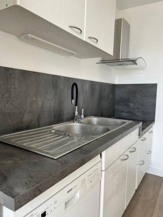 Remplacement d'une cuisine dans un appartement situé à Chambéry